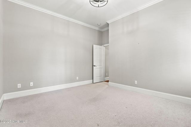 2 Augusta Drive, Southern Pines, NC 28387