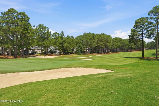 2 Augusta Drive, Southern Pines, NC 28387