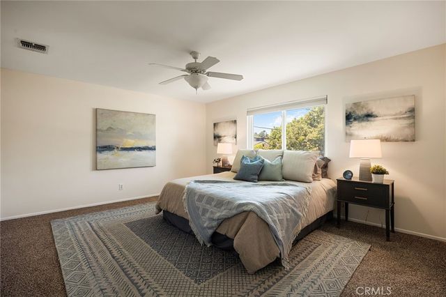 5841 Radford Avenue, Los Angeles, CA 91607