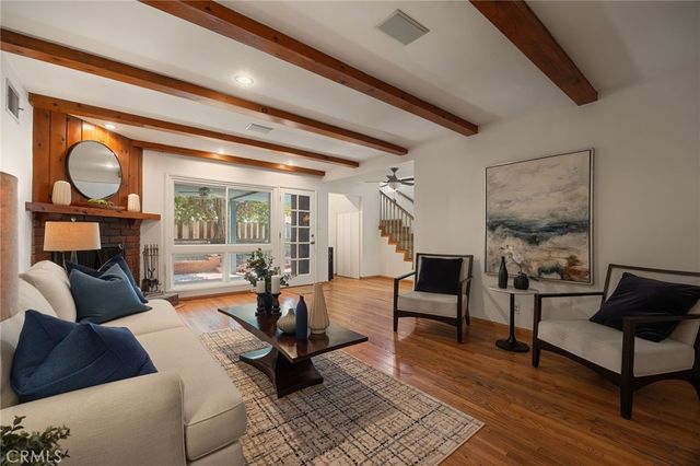 5841 Radford Avenue, Los Angeles, CA 91607