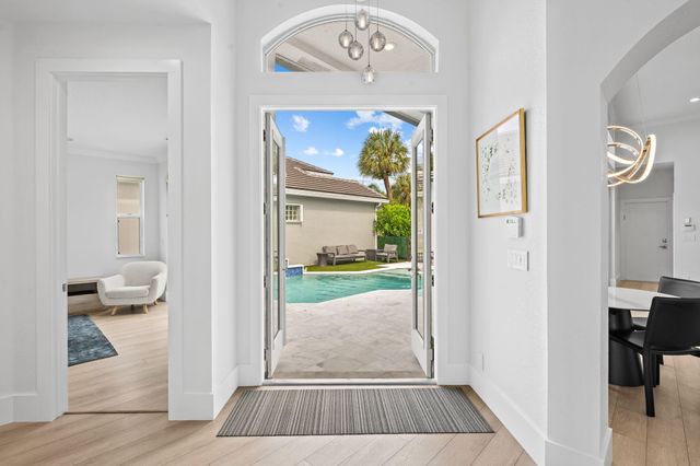 3320 NW 53RD Circle, Boca Raton, FL 33496