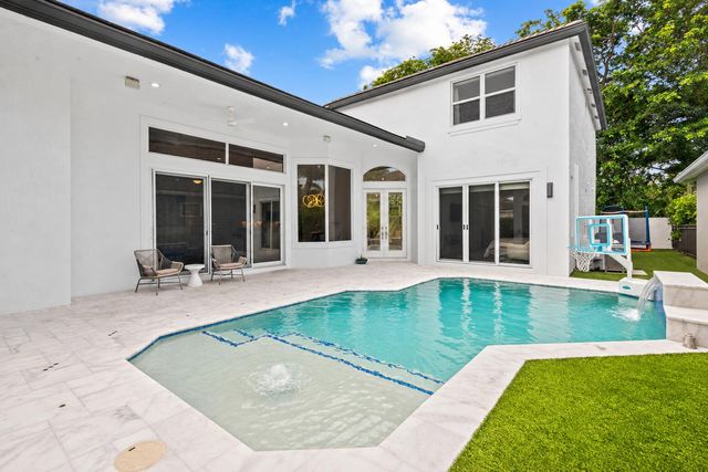 3320 NW 53RD Circle, Boca Raton, FL 33496