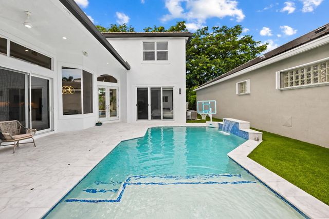 3320 NW 53RD Circle, Boca Raton, FL 33496