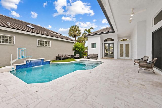 3320 NW 53RD Circle, Boca Raton, FL 33496