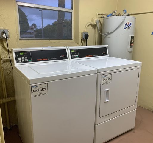 6051 NW 61st Avenue 211, Tamarac, FL 33319