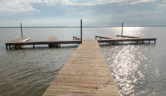 9108 W Shoreline Drive, Kemp, TX 75143