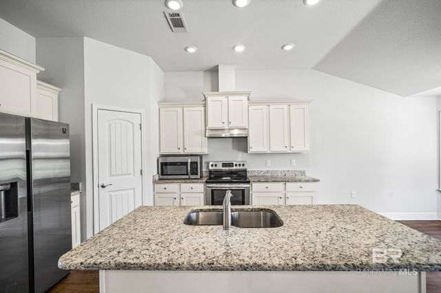 2484 Myrtlewood Drive, Foley, AL 36535