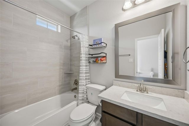 3904 Centre Plains Way Way, Houston, TX 77043