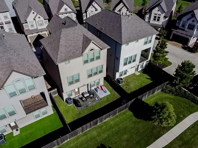3904 Centre Plains Way Way, Houston, TX 77043