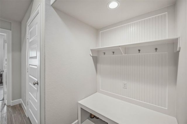 3904 Centre Plains Way Way, Houston, TX 77043