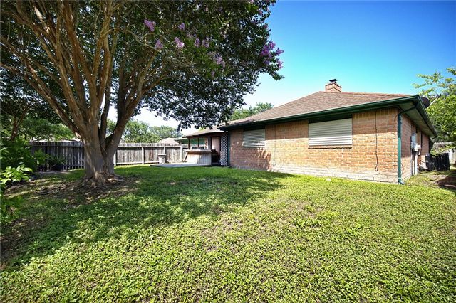 7401 Venice Dr, Corpus Christi, TX 78413