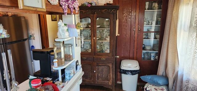 927 E 11th St, Pueblo, CO 81001