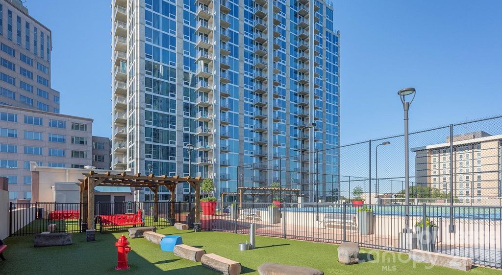 640 N Church Street S5-S, Charlotte, NC 28202