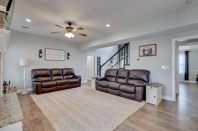 9945 County Lane 217, Webb City, MO 64870