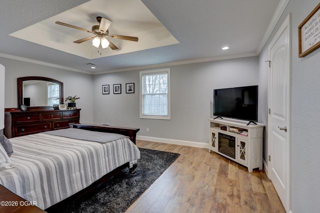 9945 County Lane 217, Webb City, MO 64870