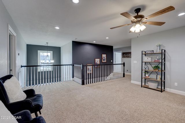 9945 County Lane 217, Webb City, MO 64870