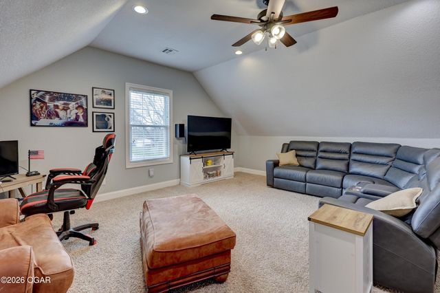 9945 County Lane 217, Webb City, MO 64870