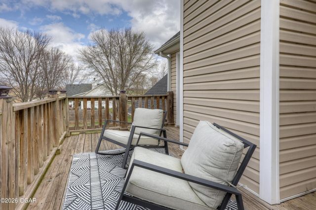 9945 County Lane 217, Webb City, MO 64870