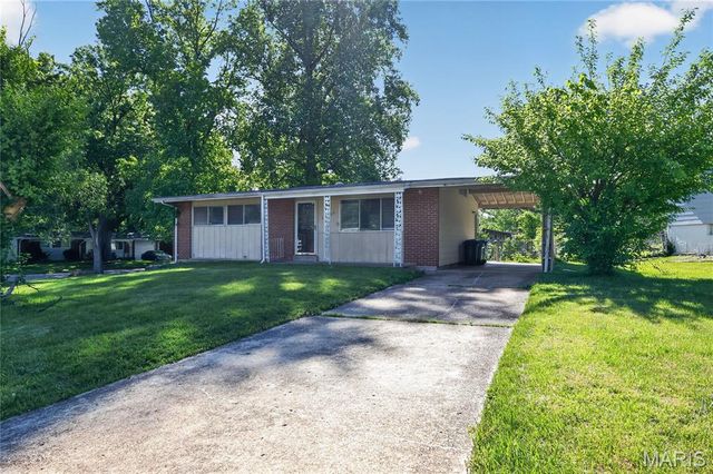 10336 Deem Drive, St Louis, MO 63136