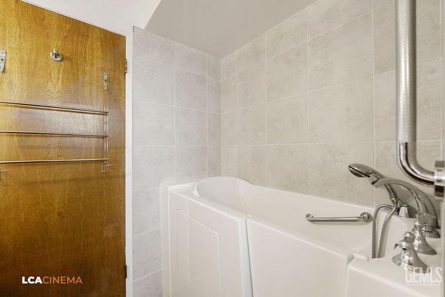 513 Bermuda Street, Bakersfield, CA 93309