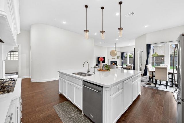 2825 Braemar, The Colony, TX 75056