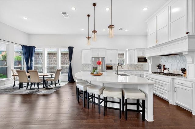2825 Braemar, The Colony, TX 75056