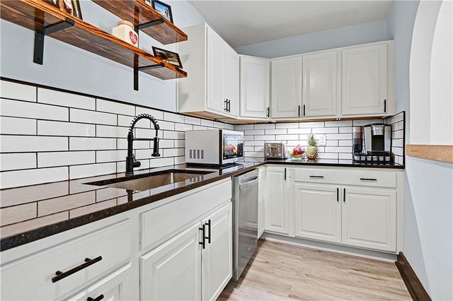 4311 Mercier Street 1N, Kansas City, MO 64111