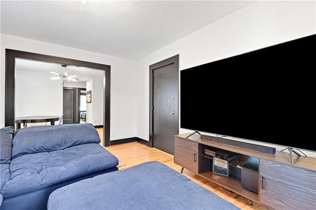 4311 Mercier Street 1N, Kansas City, MO 64111