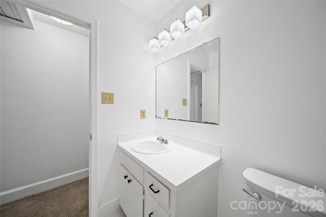 6126 Eagle Peak Drive, Charlotte, NC 28214