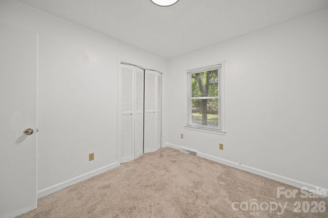 6126 Eagle Peak Drive, Charlotte, NC 28214