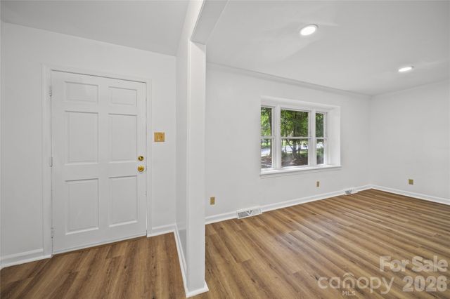 6126 Eagle Peak Drive, Charlotte, NC 28214
