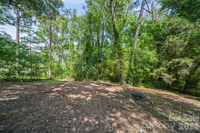 6126 Eagle Peak Drive, Charlotte, NC 28214