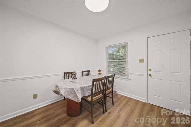 6126 Eagle Peak Drive, Charlotte, NC 28214