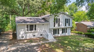 6126 Eagle Peak Drive, Charlotte, NC 28214