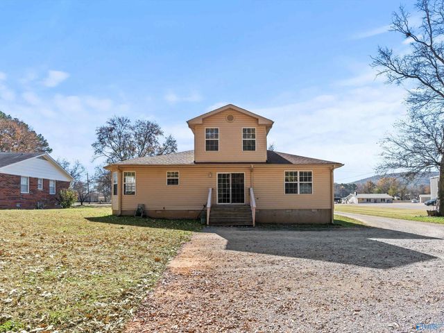 395 Ryland Pike, Ryland, AL 35767
