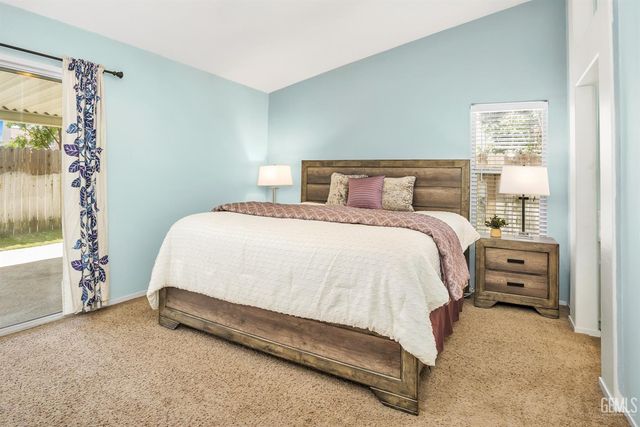 3725 Boswellia Drive, Bakersfield, CA 93311