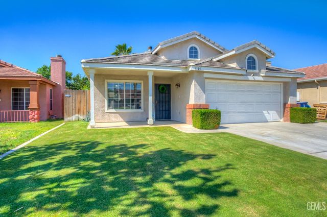 3725 Boswellia Drive, Bakersfield, CA 93311