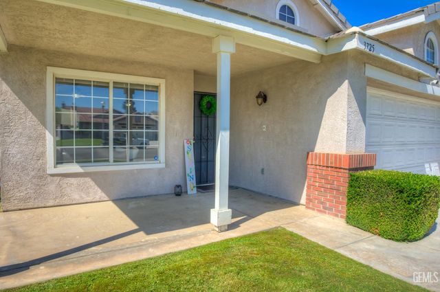 3725 Boswellia Drive, Bakersfield, CA 93311