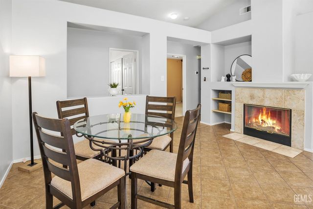 3725 Boswellia Drive, Bakersfield, CA 93311