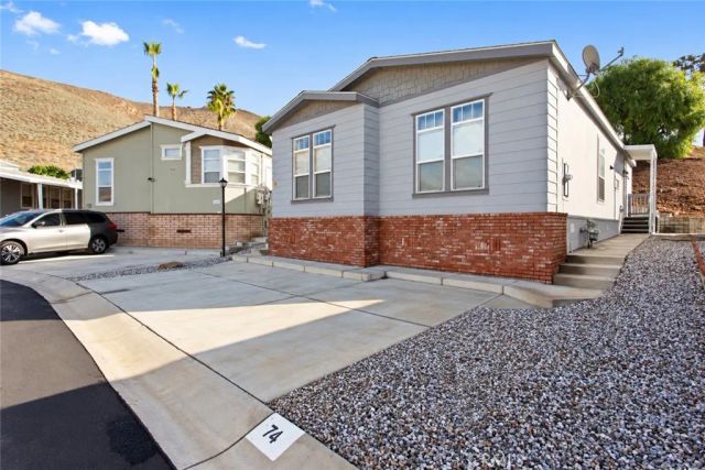 3700 Quartz Canyon 74, Jurupa Valley, CA 92509
