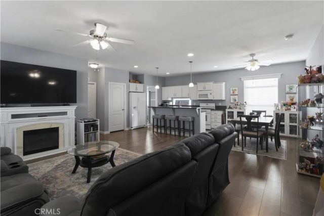 3700 Quartz Canyon 74, Jurupa Valley, CA 92509