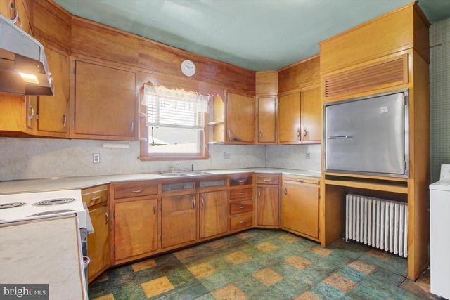 516 CARLISLE ST, Gettysburg, PA 17325