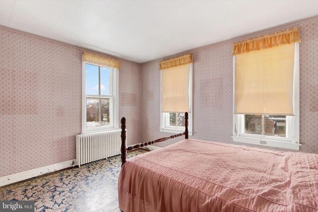 516 CARLISLE ST, Gettysburg, PA 17325