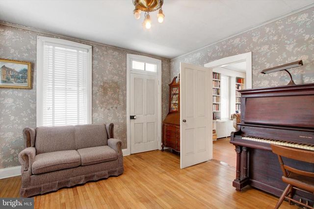 516 CARLISLE ST, Gettysburg, PA 17325