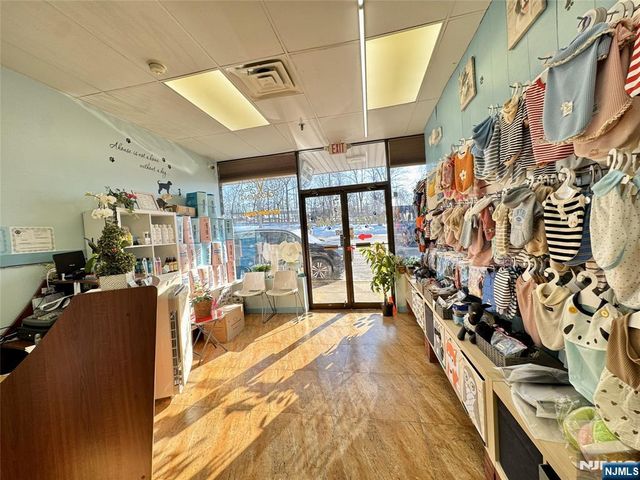 1475 Bergen Boulevard, Fort Lee, NJ 07024