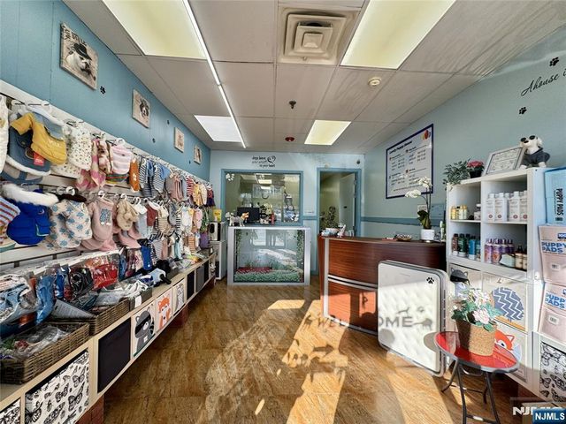 1475 Bergen Boulevard, Fort Lee, NJ 07024