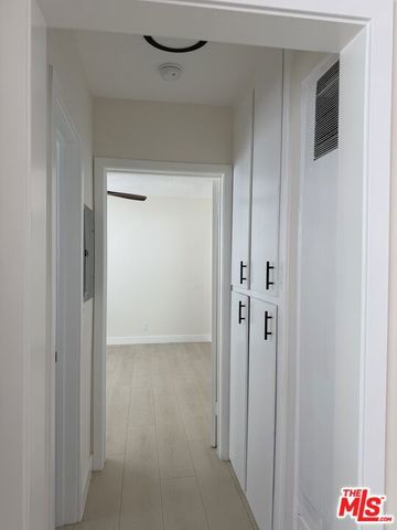 213 S Alexandria Avenue 9, Los Angeles, CA 90004
