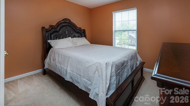 16731 Macanthra Drive, Charlotte, NC 28213