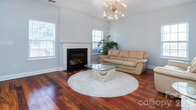 16731 Macanthra Drive, Charlotte, NC 28213