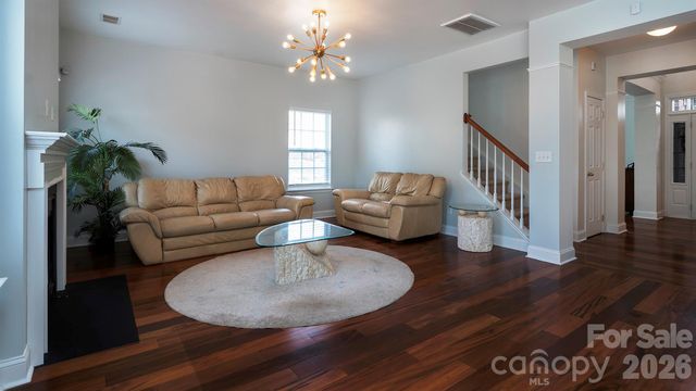 16731 Macanthra Drive, Charlotte, NC 28213